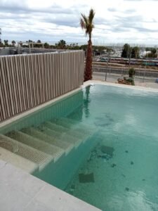 e24bc0b5 88ce 4a36 85c5 615aabaf83c2